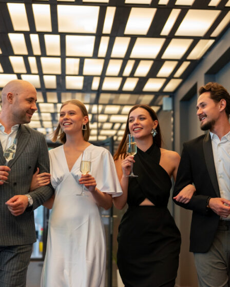 Wspólne rozmowy i śmiech